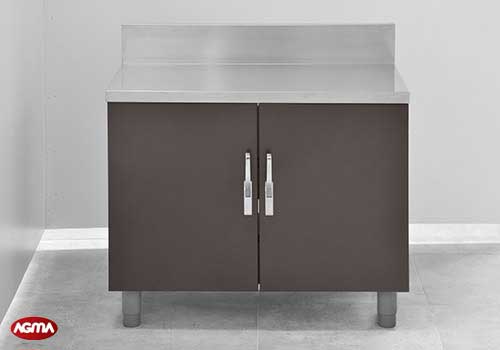 135 - Banco da incasso 1000x600x840mm, con piano inox