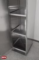 217 - Armadio acciaio inox, 3 ripiani forati 600x700x2000mm porta battente