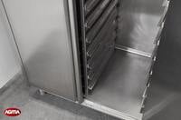 218 - Armadio acciaio inox, per teglie 60 40 1000x700x2050mm porta battente